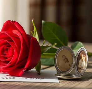 How Families Personalize Memorials to Reflect a Loved One’s Life